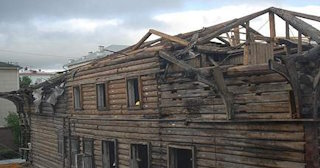 Демонтаж деревянных конструкций в Конаково - расценки от 1052 рублей - Сварной-Кнк