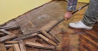 Демонтаж пола в квартире в Конаково - Стоимость от 526 рублей | Сварной-Кнк